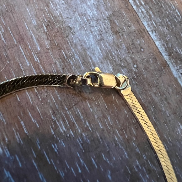 14kt Yellow Gold Herringbone Chain - Picture 2 of 7